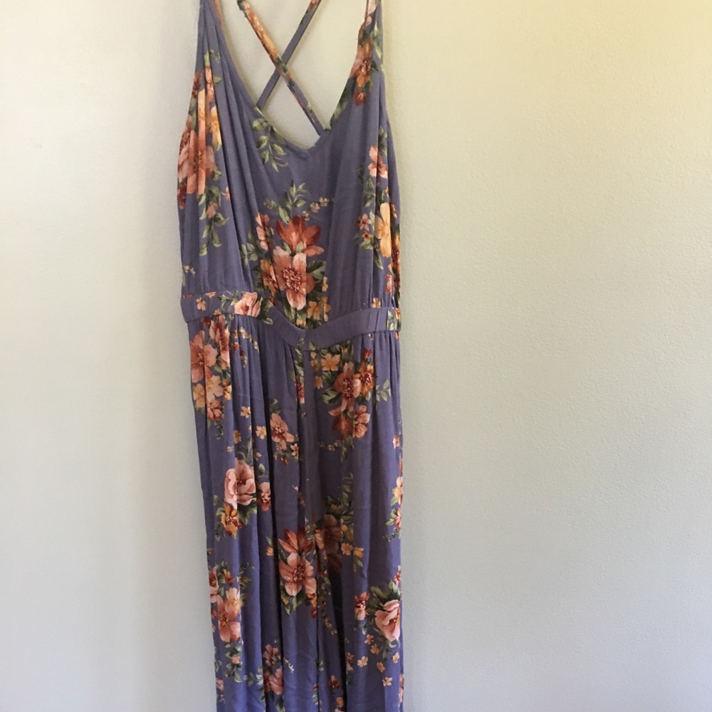 New! American Eagle floral jumpsuit
